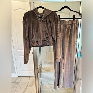 Skims Velour Tracksuit Amethyst